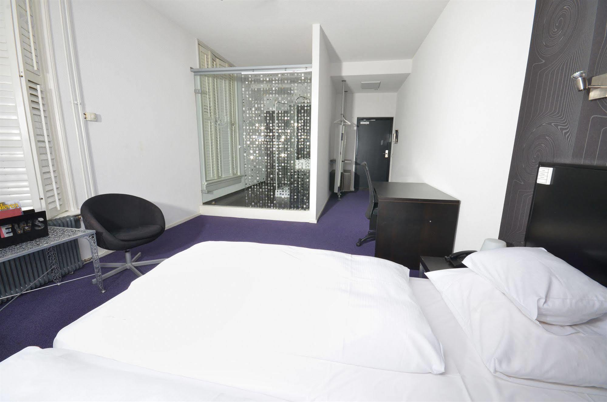 Hotel Villa Ruimzicht Дутинхем Экстерьер фото